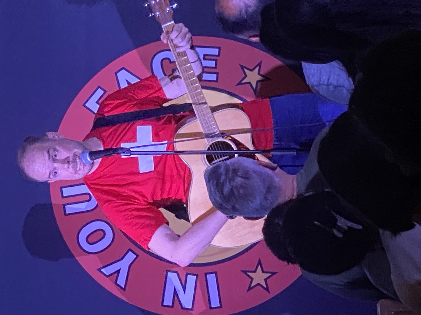 Jack Roberts performing stand-up at IN YOUR FACE Comedy in Zürich