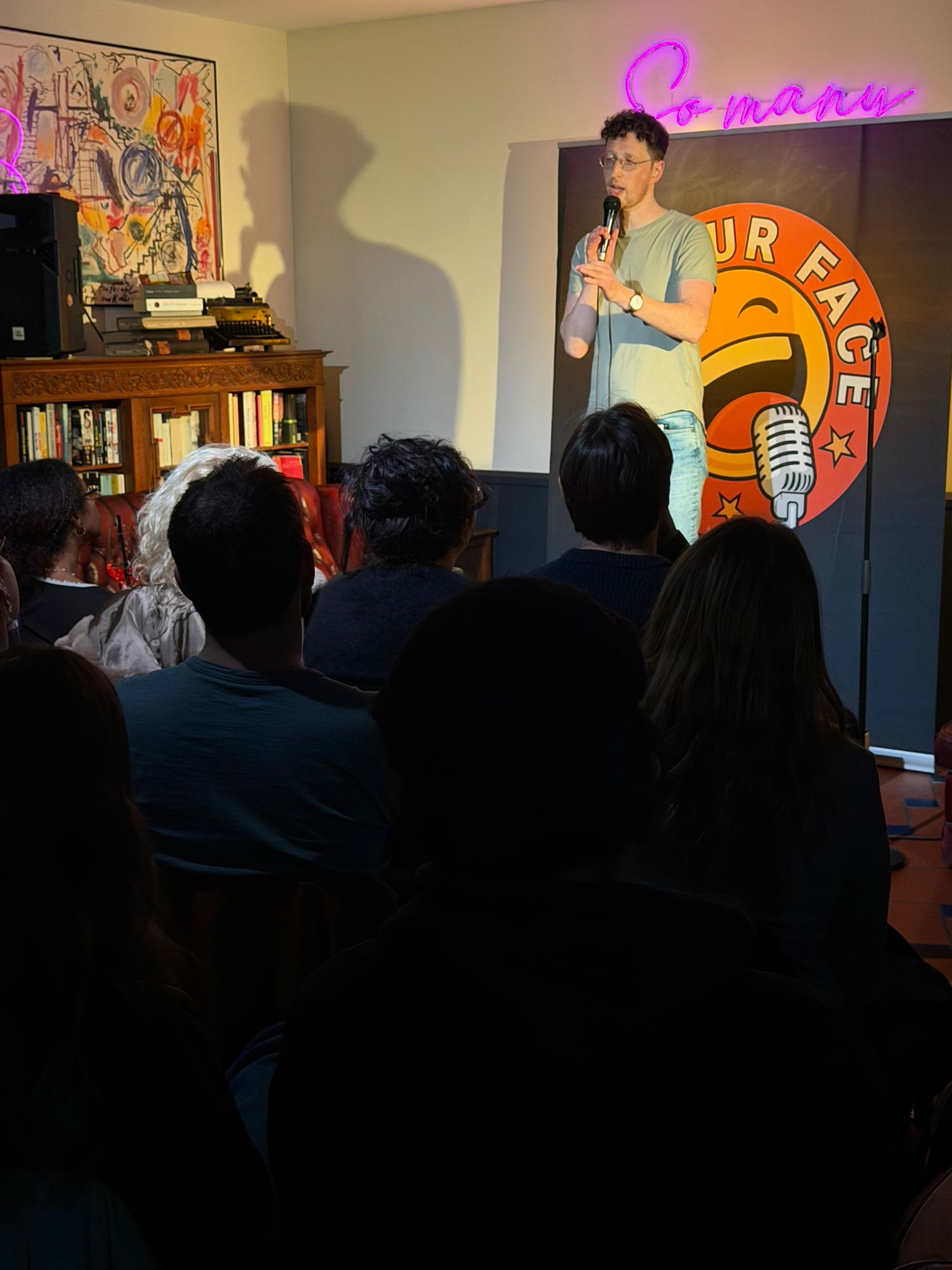 Pavel Zborik performing stand-up at IN YOUR FACE Comedy in Zürich