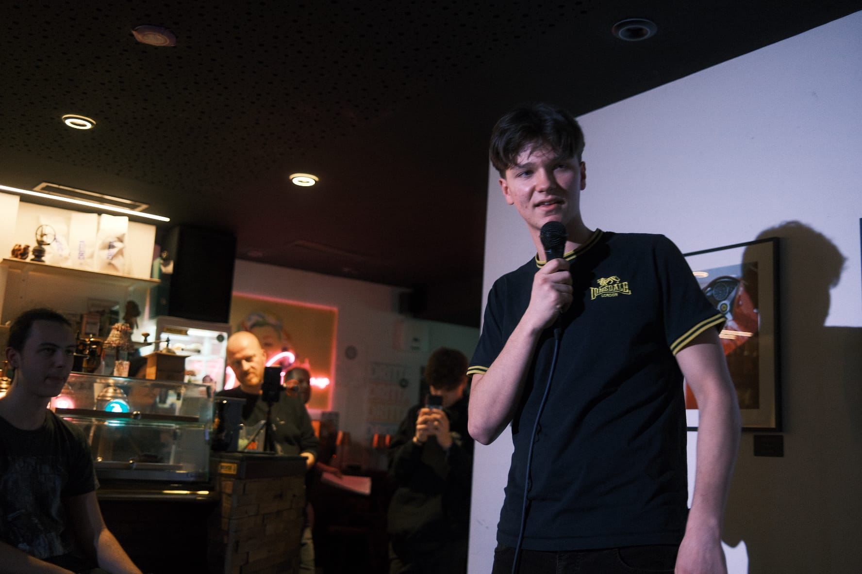 IN YOUR FACE Comedy, the audience at a live English stand-up comedy show in Zürich (2024)